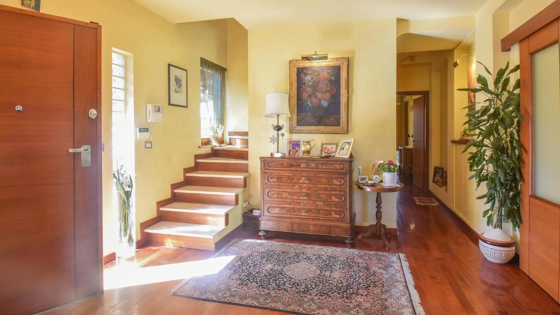 Holiday home 6 Bedroom Awesome Home In Roma