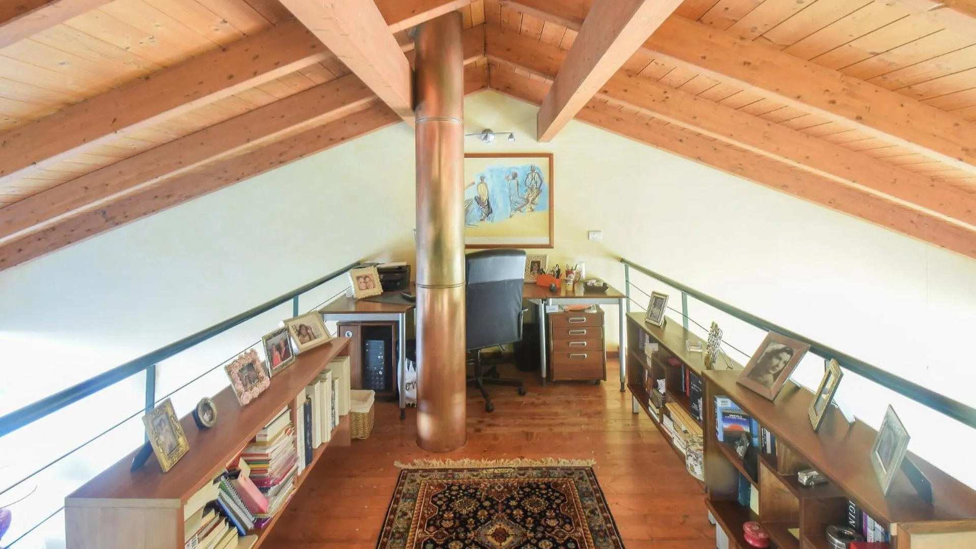6 Bedroom Awesome Home In Roma 0*, Rome