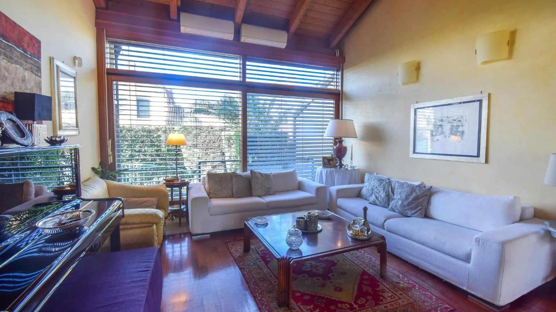 6 Bedroom Awesome Home In Roma Holiday home Rome