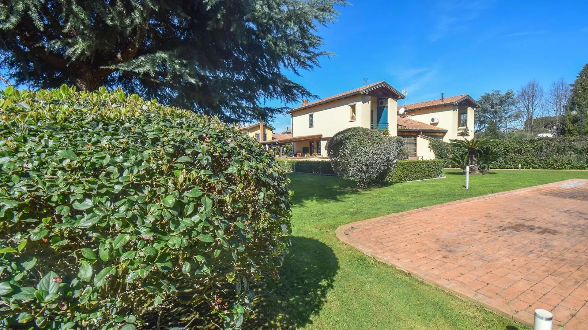 6 Bedroom Awesome Home In Roma Rome